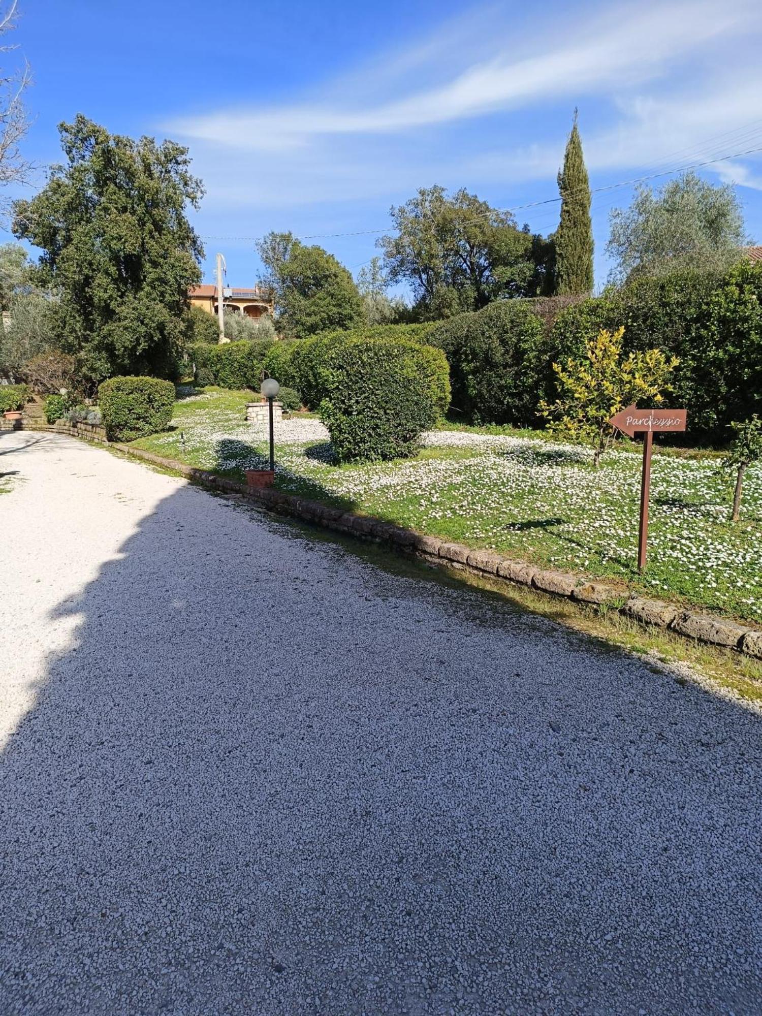 B&B Villa Garden Saturnia Buitenkant foto